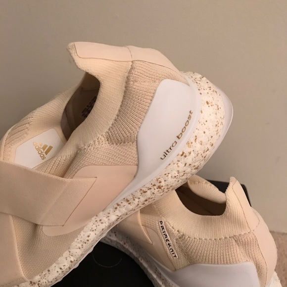 Adidas Ultraboost Slip On - Picture 3 of 6